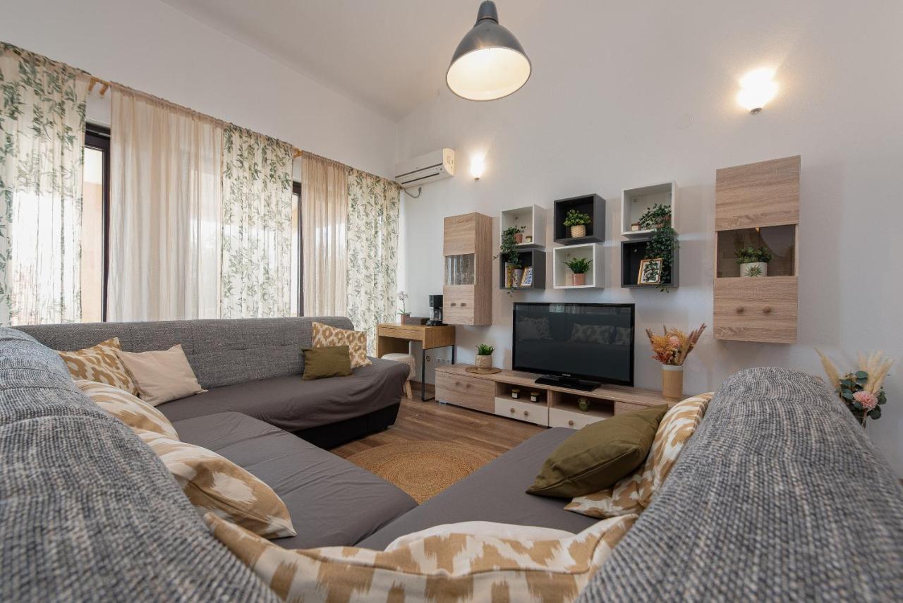Apartment Tomislav Vir Kültér fotó